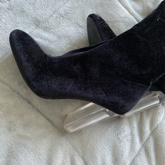 Knee high boots - Picture 2 of 2